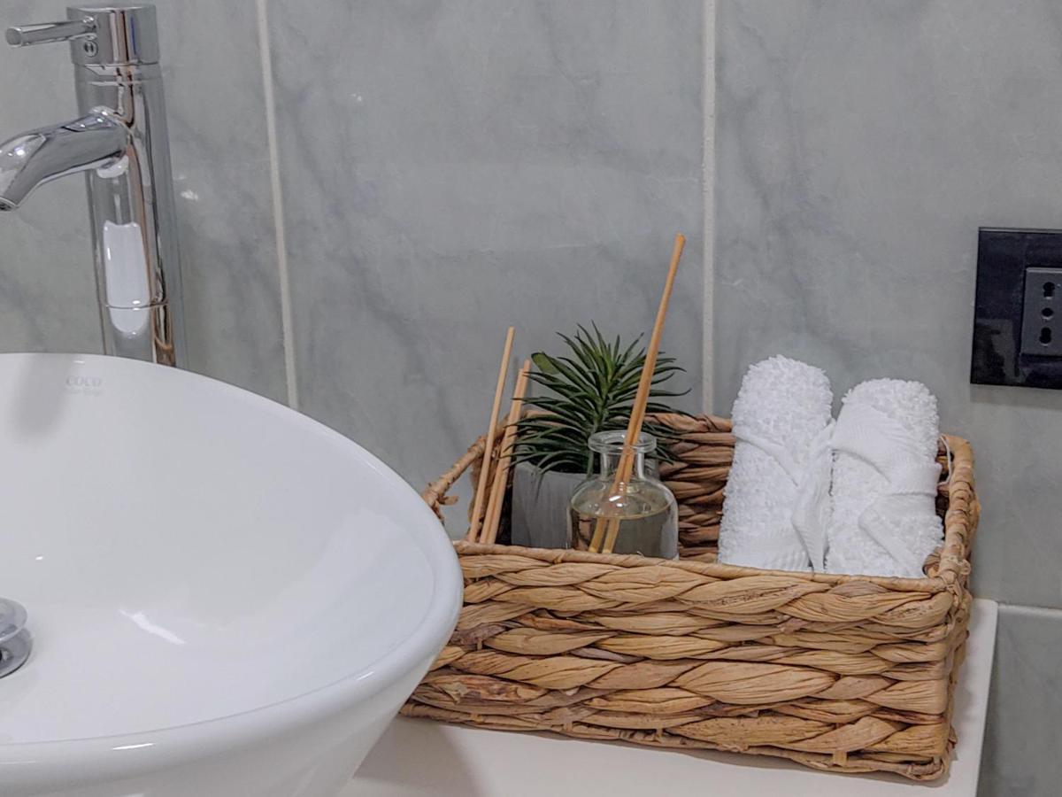 Boho Style In Center Of Tirana Apartment Luaran gambar